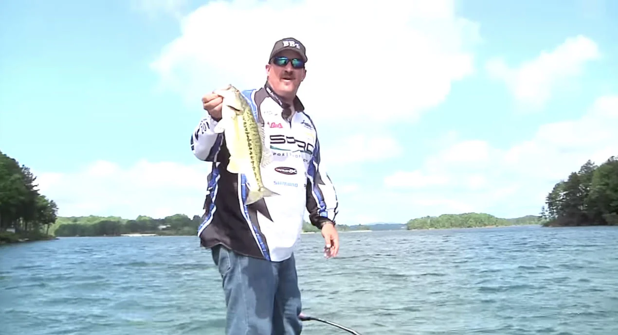 Catching spotted bass on swimbaits (rod and reel choice)