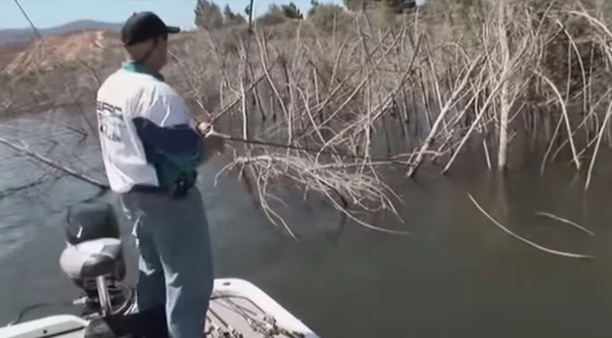 Bill Siemantel coaching Roland Martin on the fine art of swimbait fishing