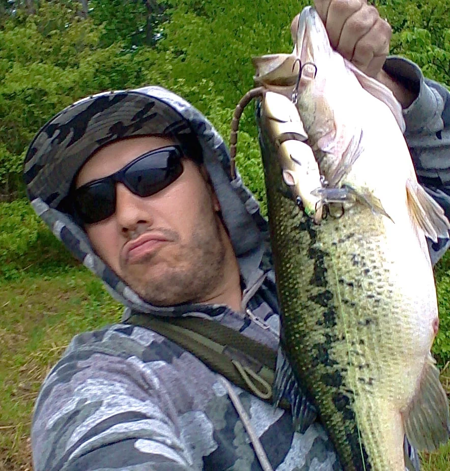 Jon Brooks "Strikes a Pose" with his new Personal Best, on the BBZ-1 Rat