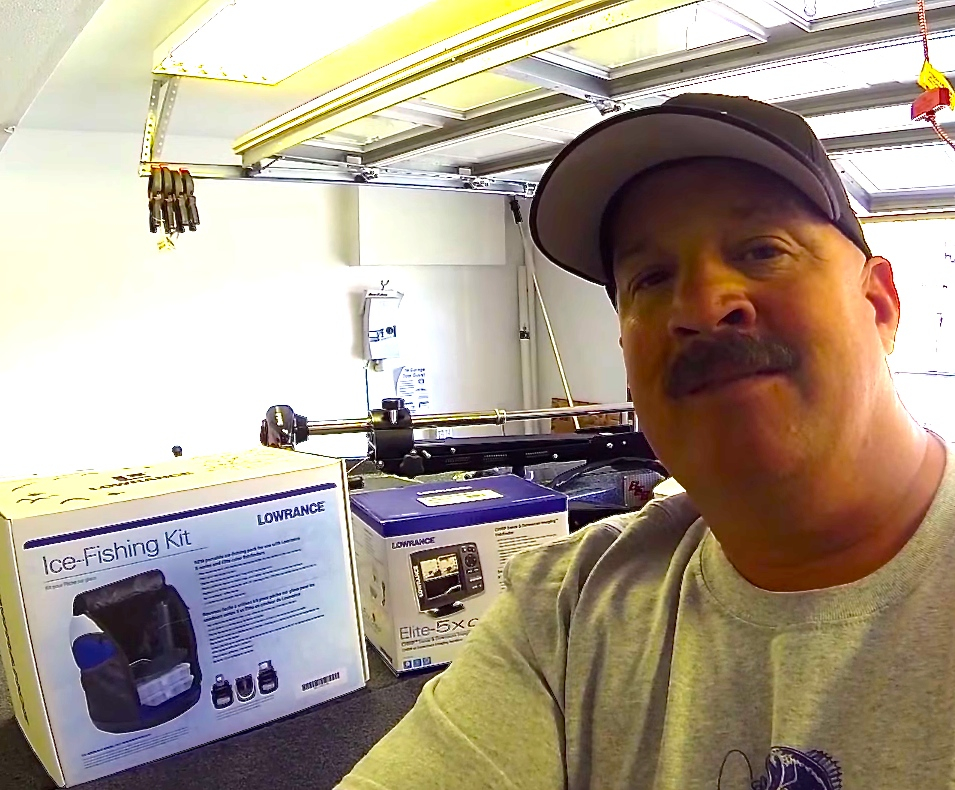 Setting Up A Portable Lowrance Elite 5X and Ice-Fishing Kit For Lake Trout. 