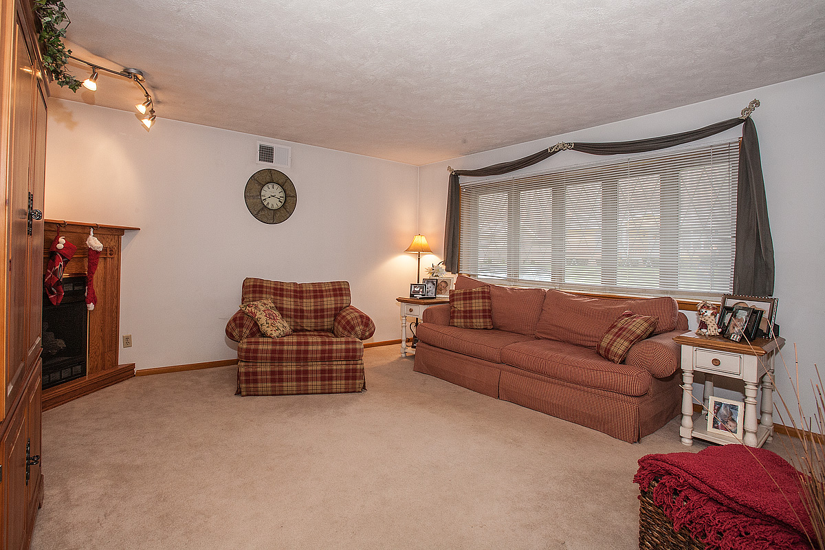 15Jarvis_83SunValleyGlenDale.jpg