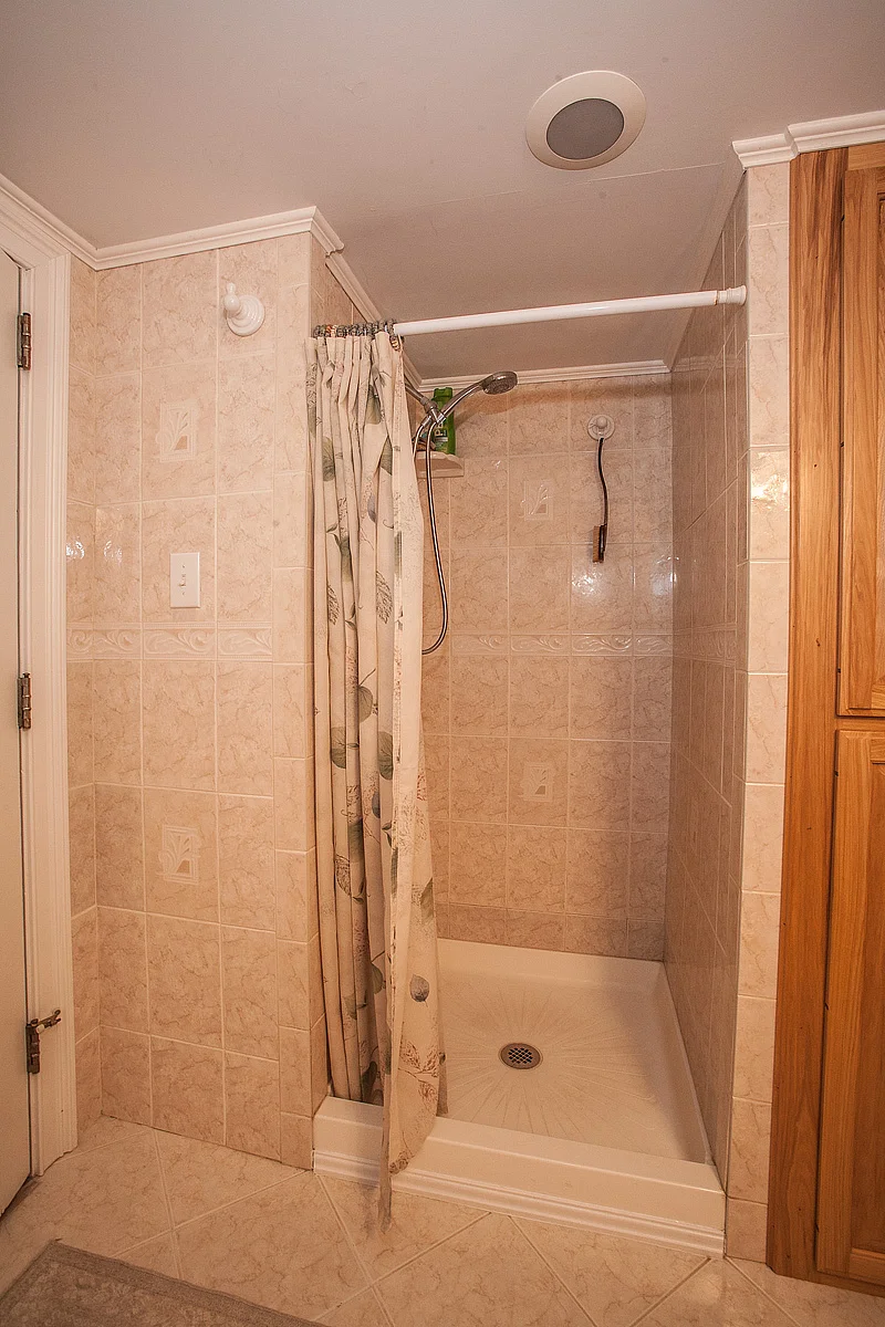 13Chirpas_64676OverlookCtBellaire.jpg