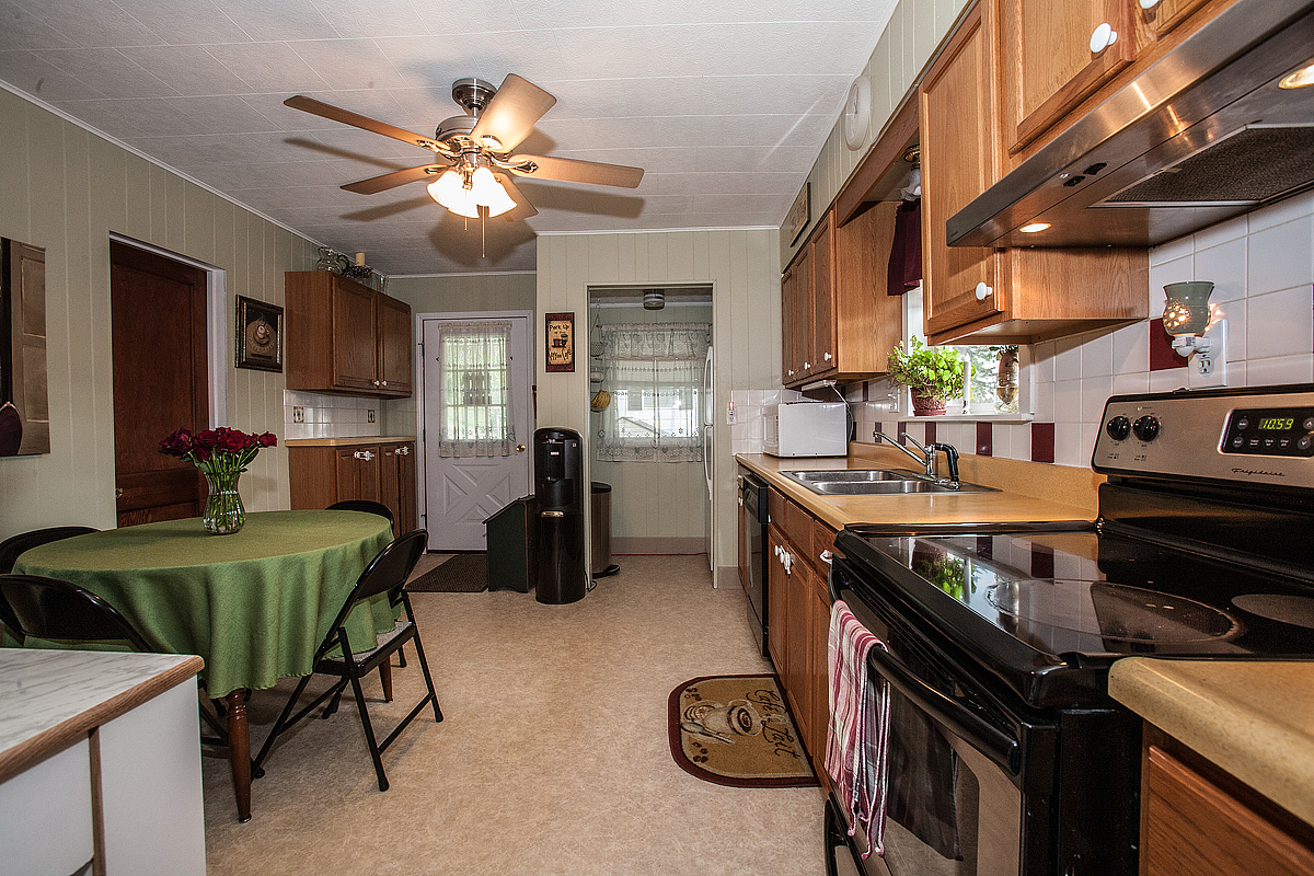 10Miller_103ChurchStRayland.jpg