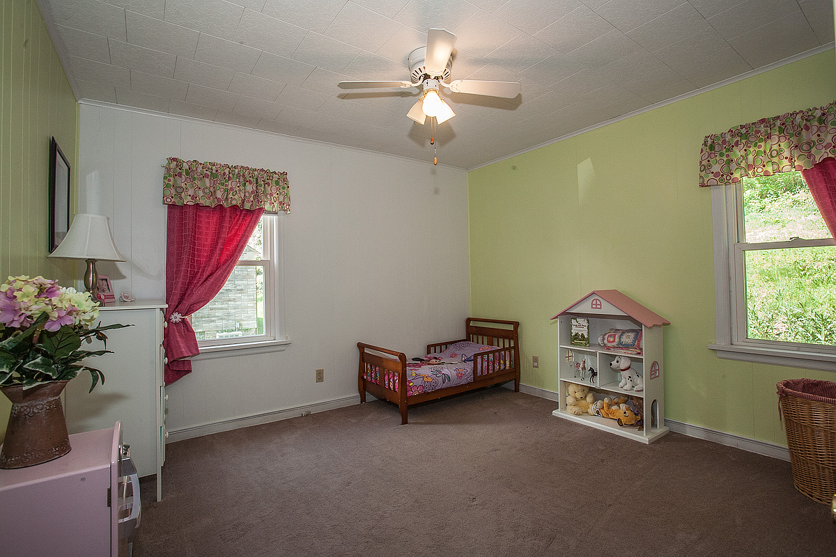 13Miller_103ChurchStRayland.jpg