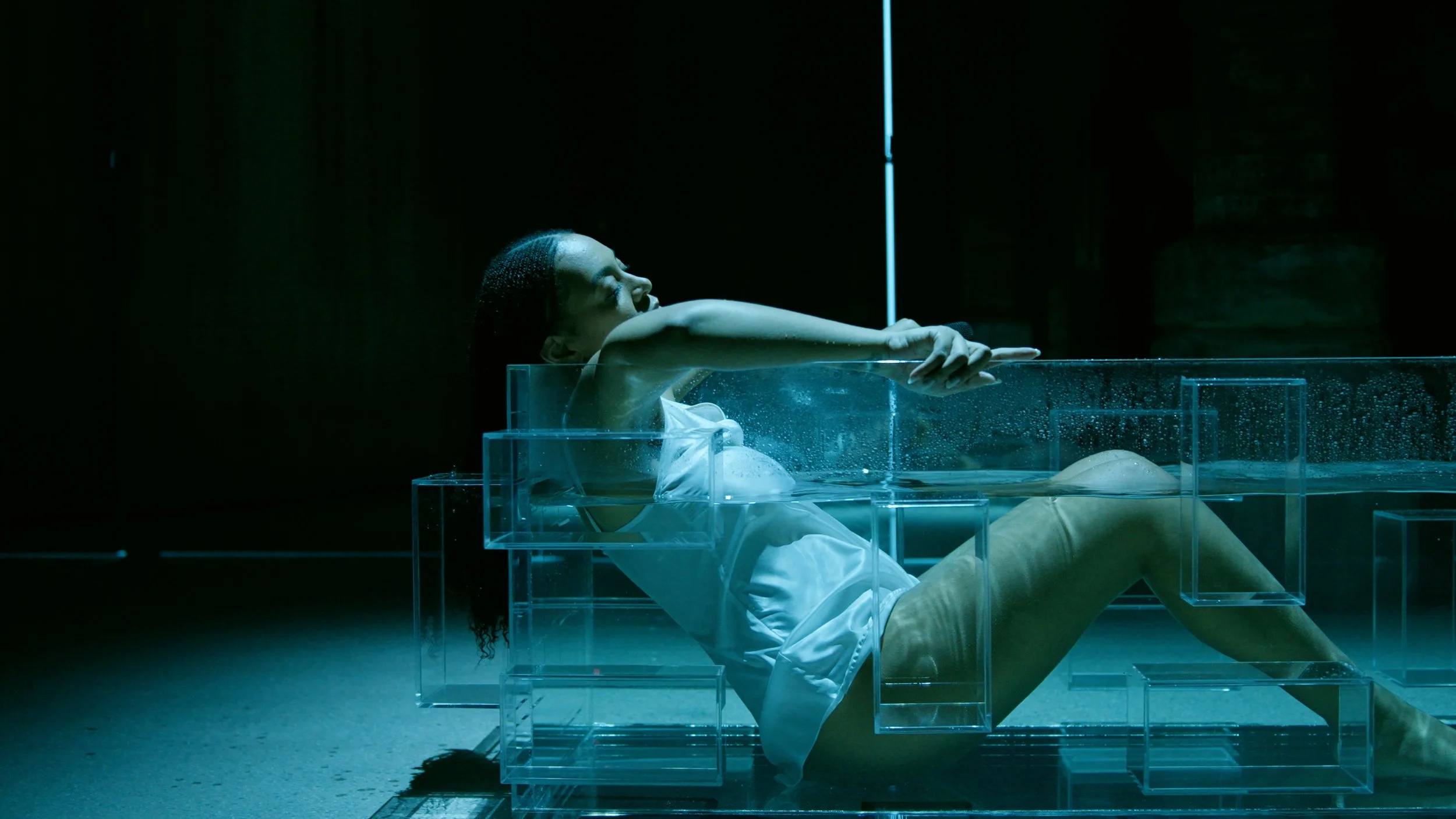 Day-1_230928-rehearsal.02_20_24_03.Still008 .jpg