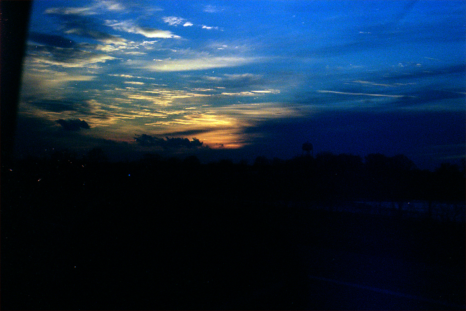 Wk11012.jpg