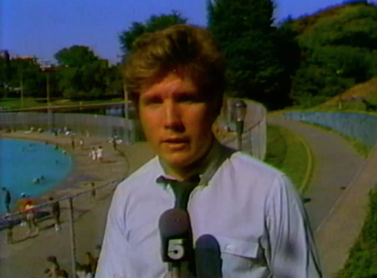 Steve Dunlop reporting from Central Park in 1984, about a year after he was told to give up the walking talking standup.