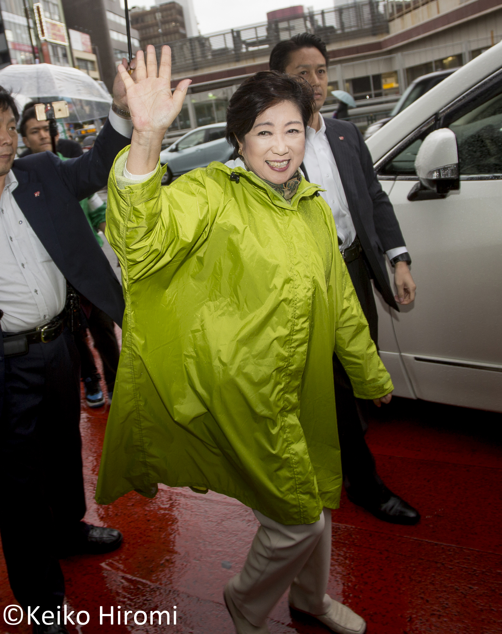  Yuriko Koike, Tokyo Governor and leader of Party of Hope, campaigning in Meguro, Tokyo, Japan on October 15, 2017. 