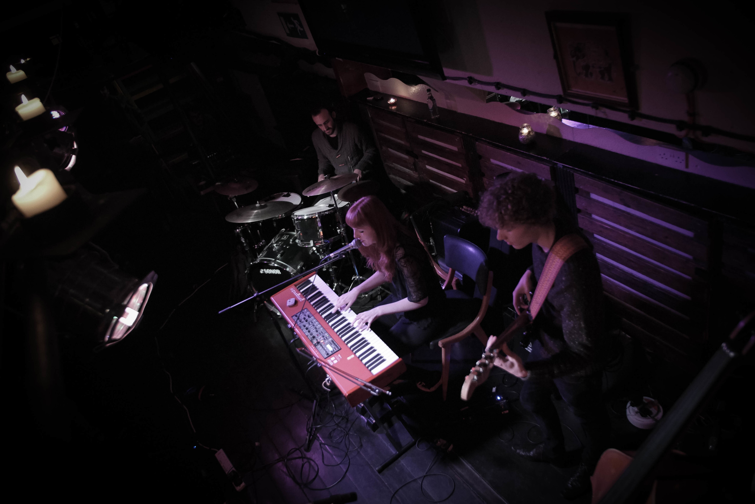 Josie Charlwood Trio at the Tamesis Dock