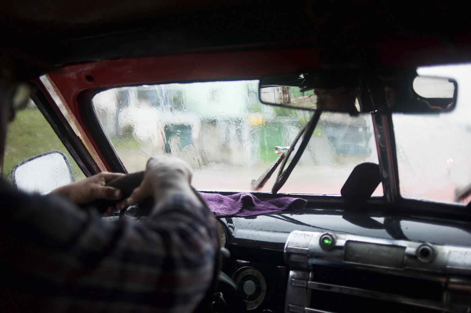 havana taxi inside.jpg