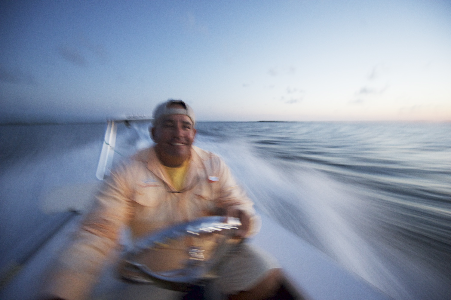 keko boat blur.jpg