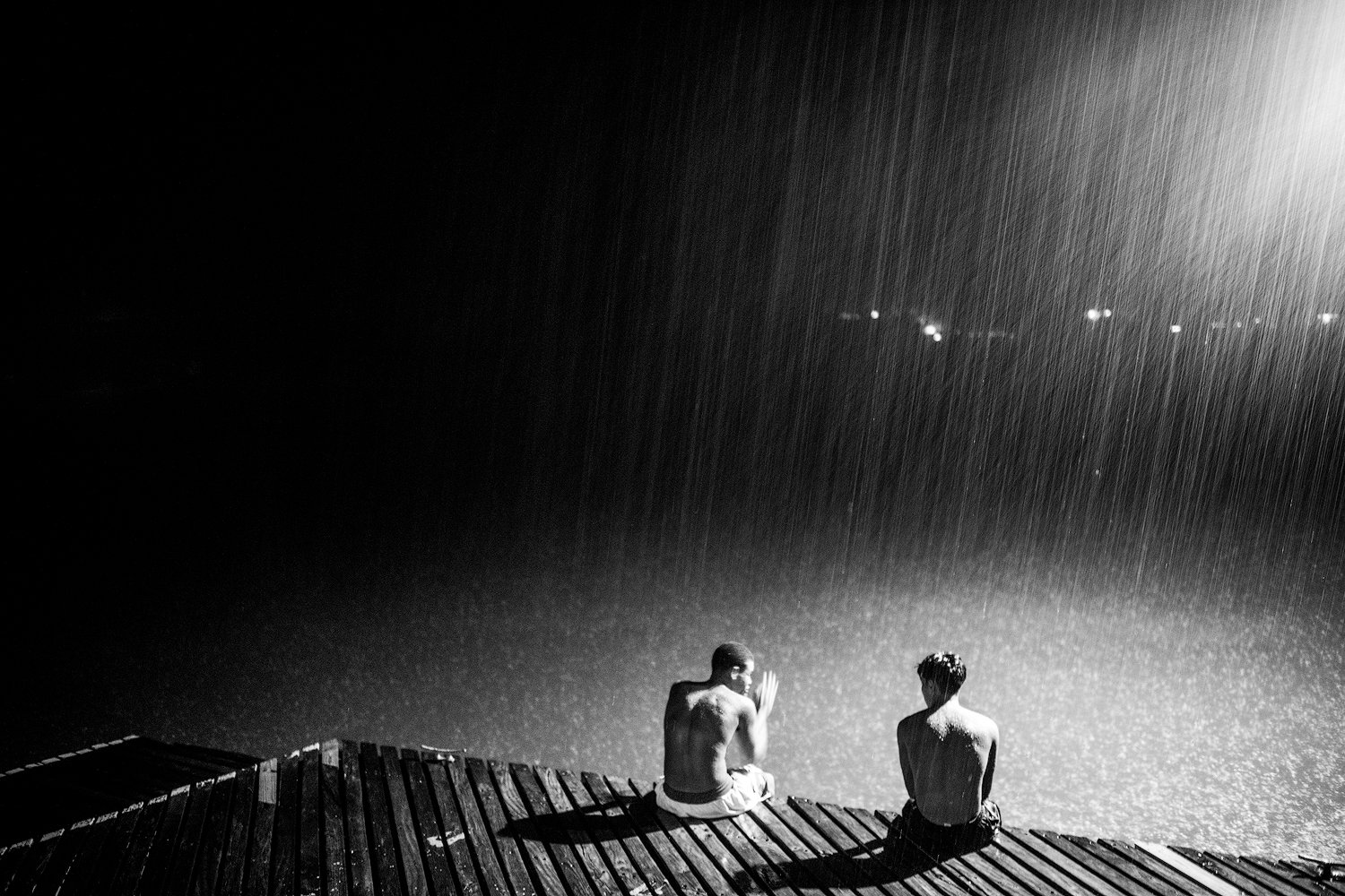 D85_6604-kids-dock-rain-belize.jpg