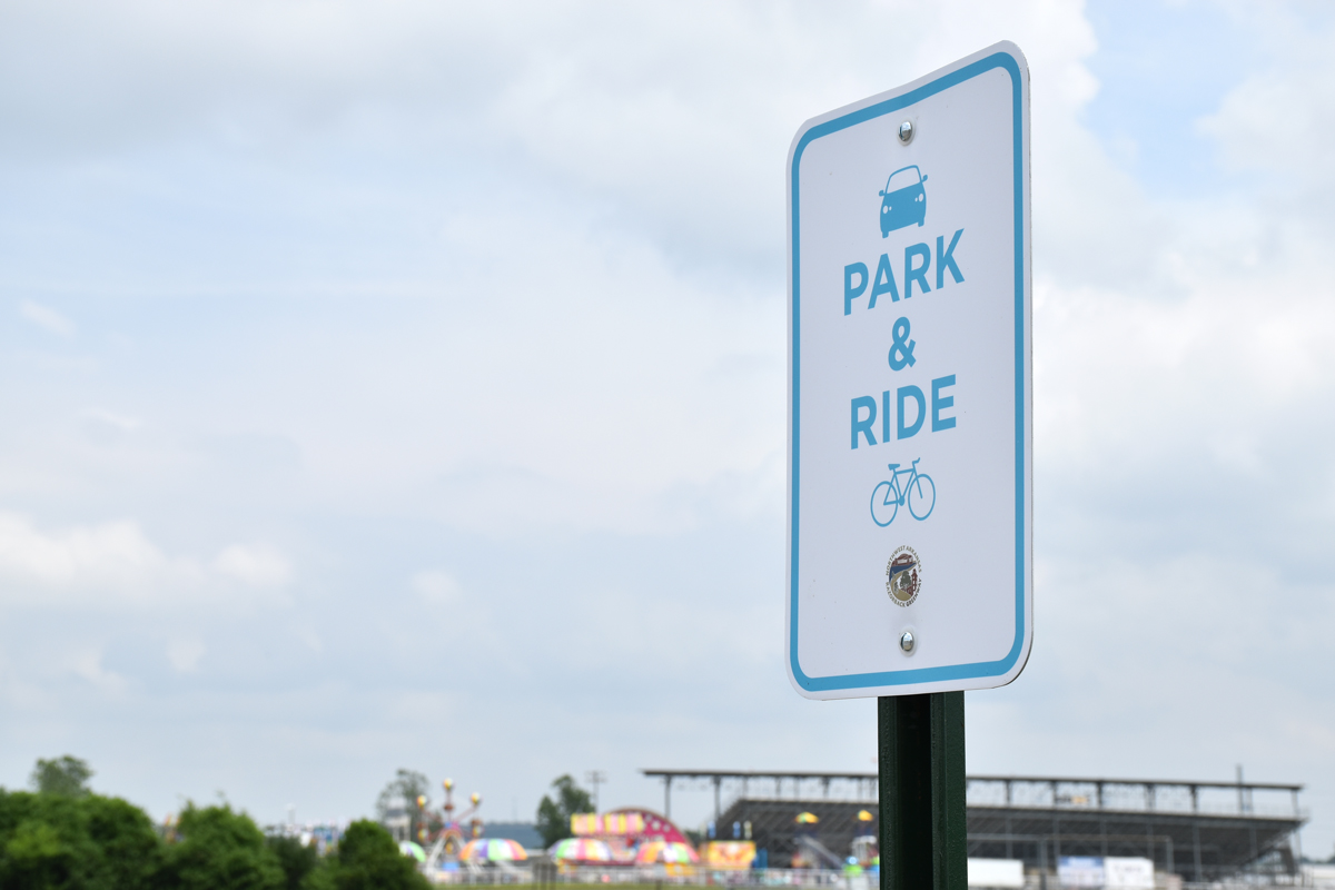 park and ride, springdale, razorback greenway, bike trails, nwa, northwest arkansas, park here