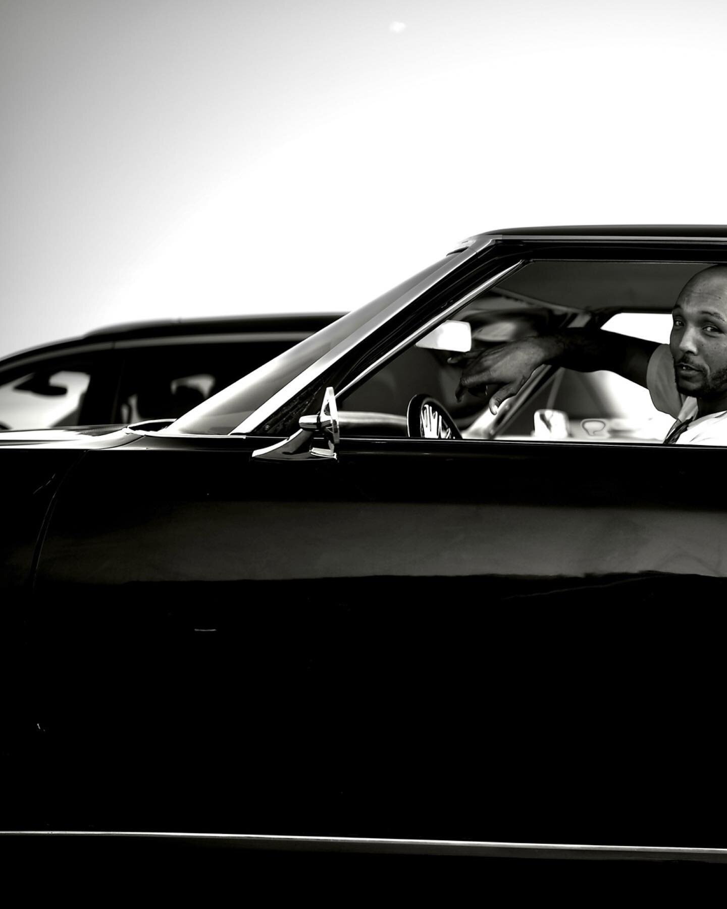 JUNE LEICA DUMP - Weird shit happens on road too - everyone just tryina be seen, from the g&rsquo;s in lowriders to the soccer momz with the &lsquo;I ❤️ coffee and dry shampoo&rsquo; bumper stickers 🐥