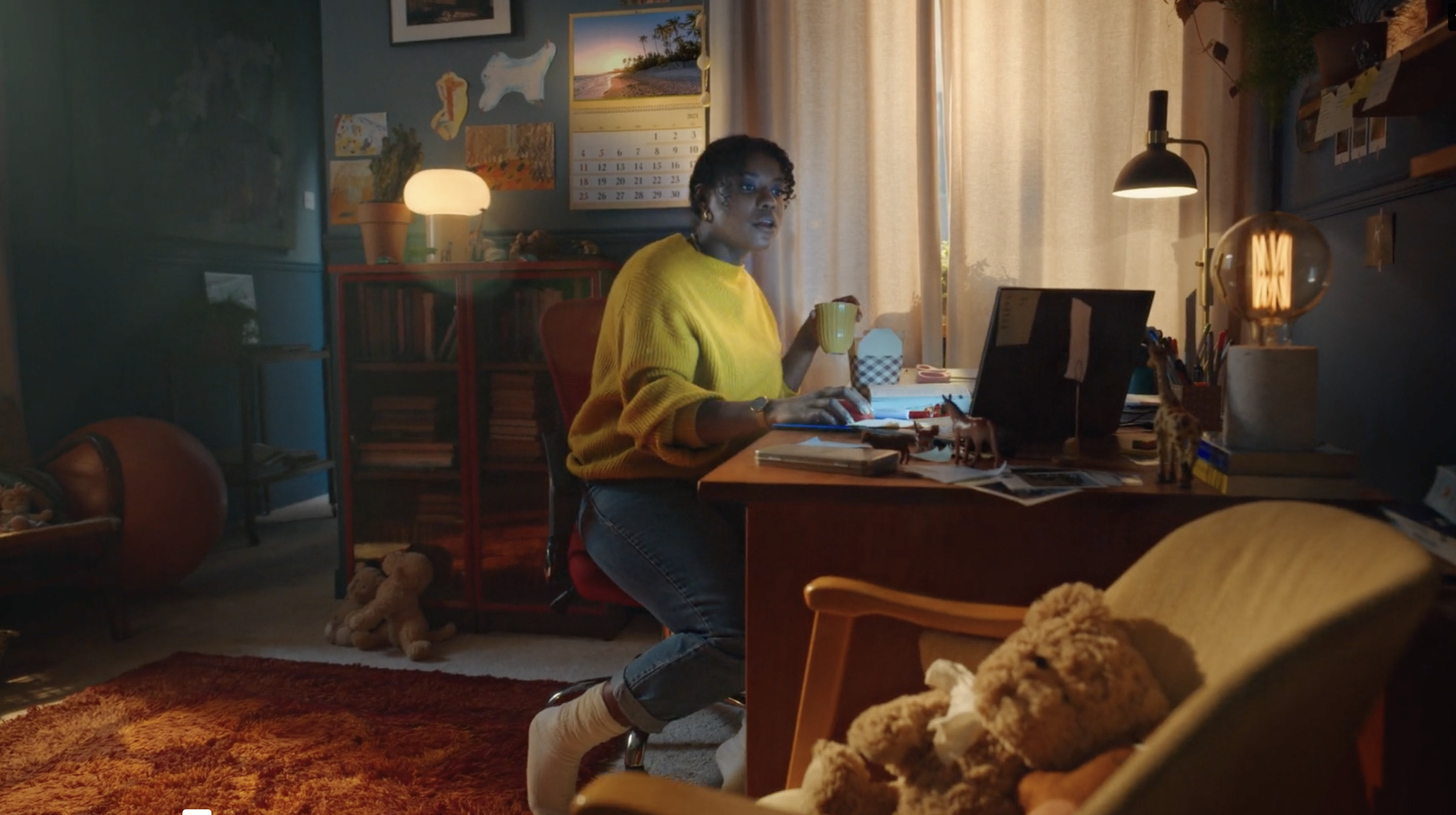 TRIVAGO CLOSE ALL TABS 40'' TVC
