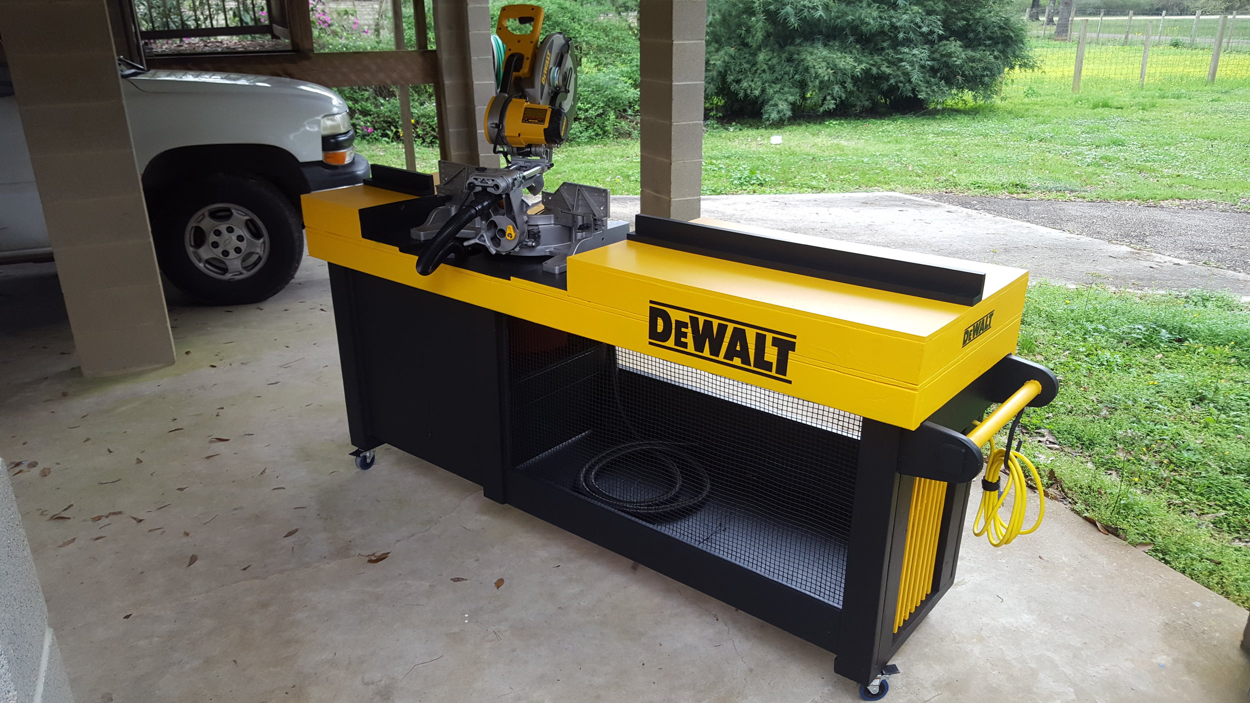 DeWalt Miter Saw Table — Steve Jessup
