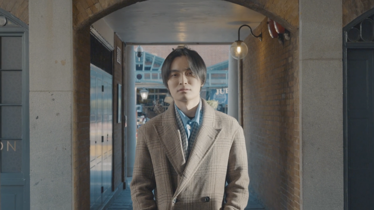 A guy poses in London