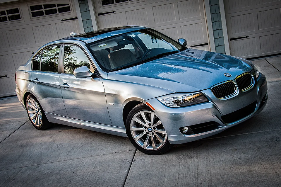 BMW 385i, taken July 2013.