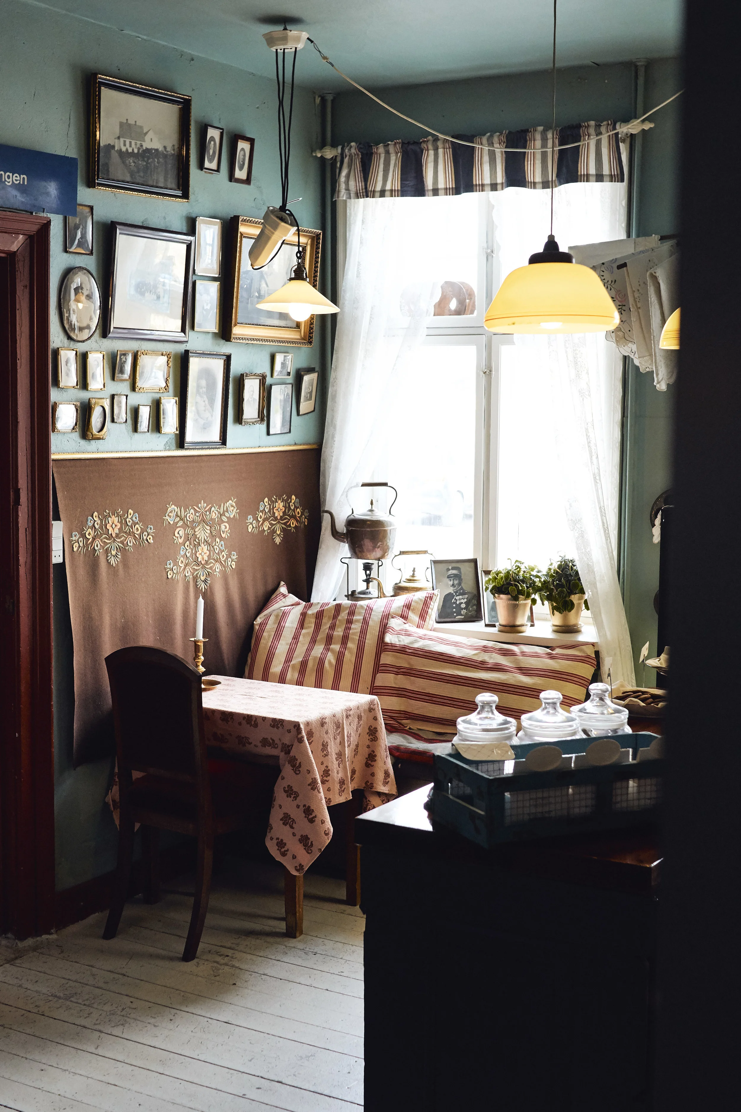 Fru Petersens Café