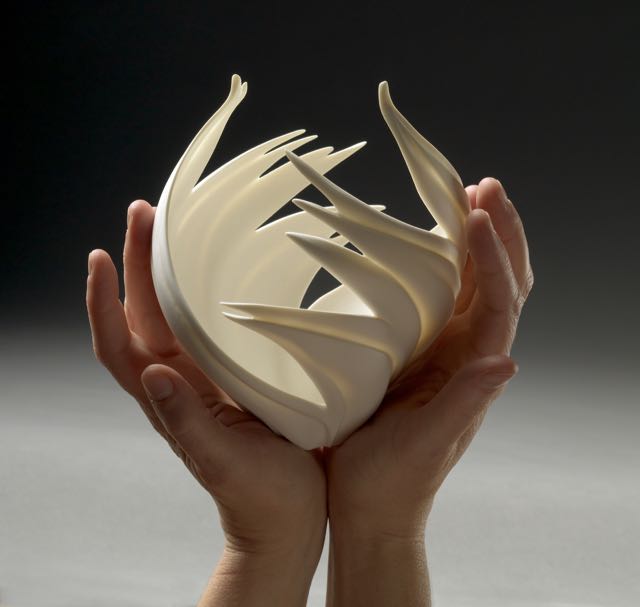 Jennifer McCurdy Flame Vessel 2 Photo by Gary Mirando.jpg