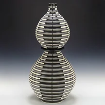 Gregg Rasmusson tall vase black and white low res.jpg