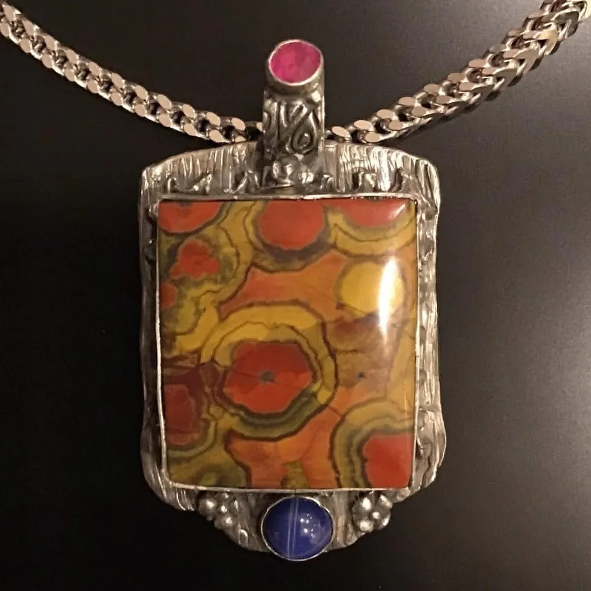 Ellens rectangle pendant 2026.jpeg