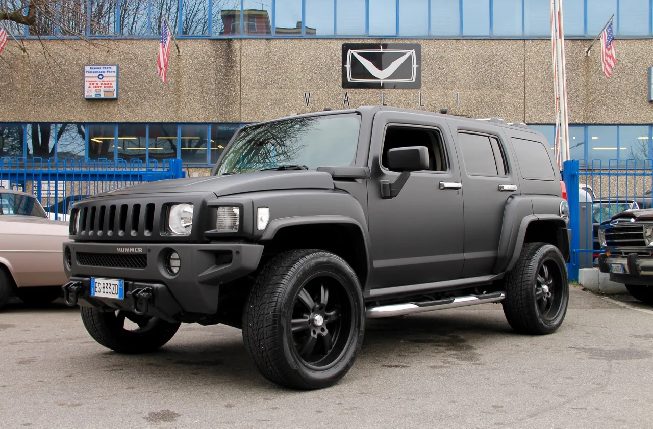 Hummer H3 nero opaco