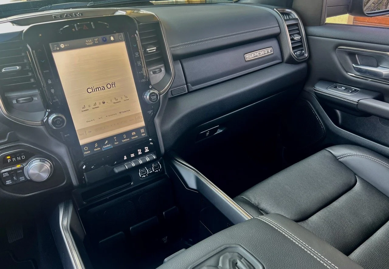 14 2022 Dodge Ram DT SPORT Technology Grroup Bianco USCS.jpeg