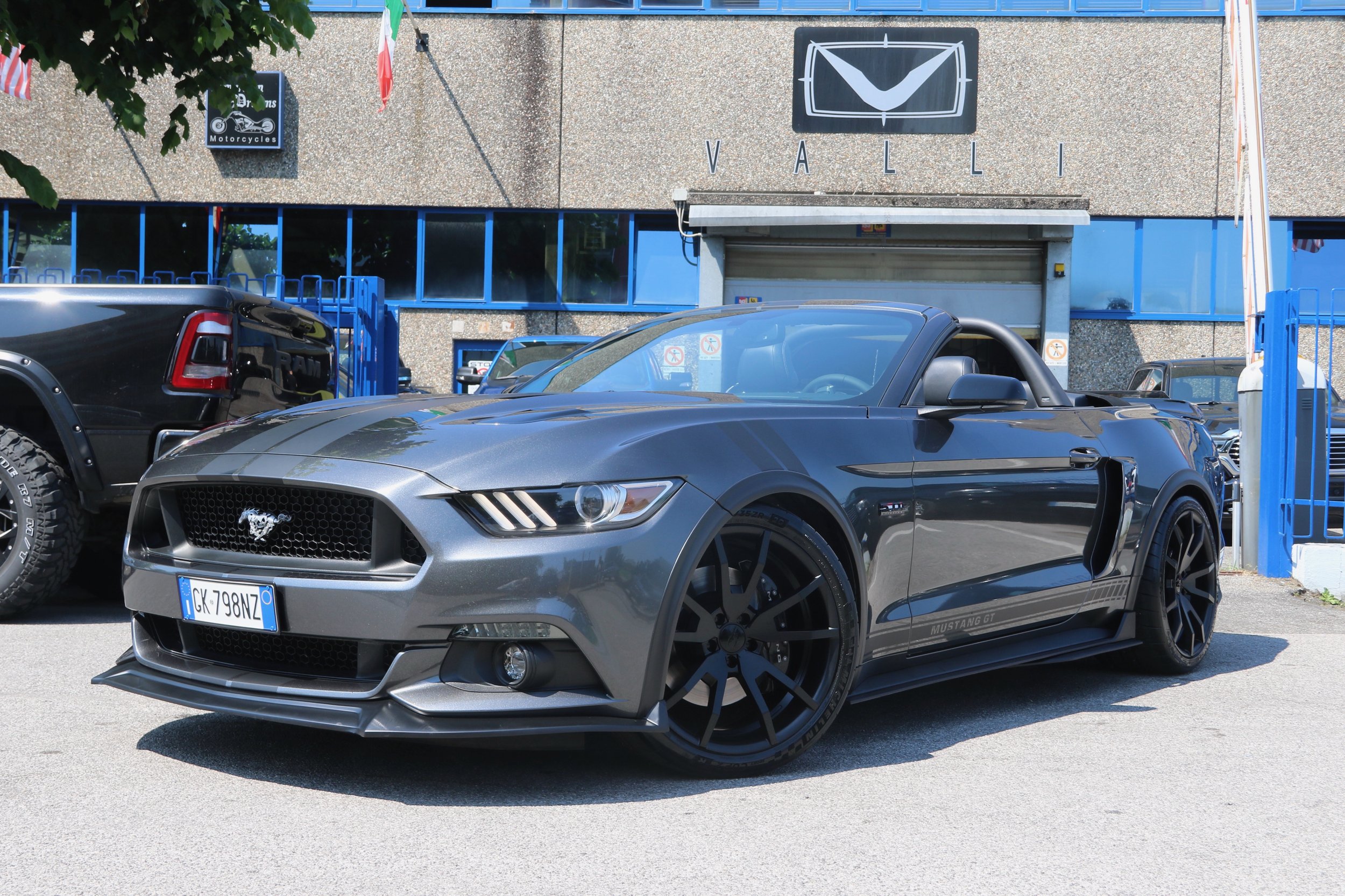 01 2015 Mustang GT 5.0L Coyote Convertible Marco Vignale.jpeg