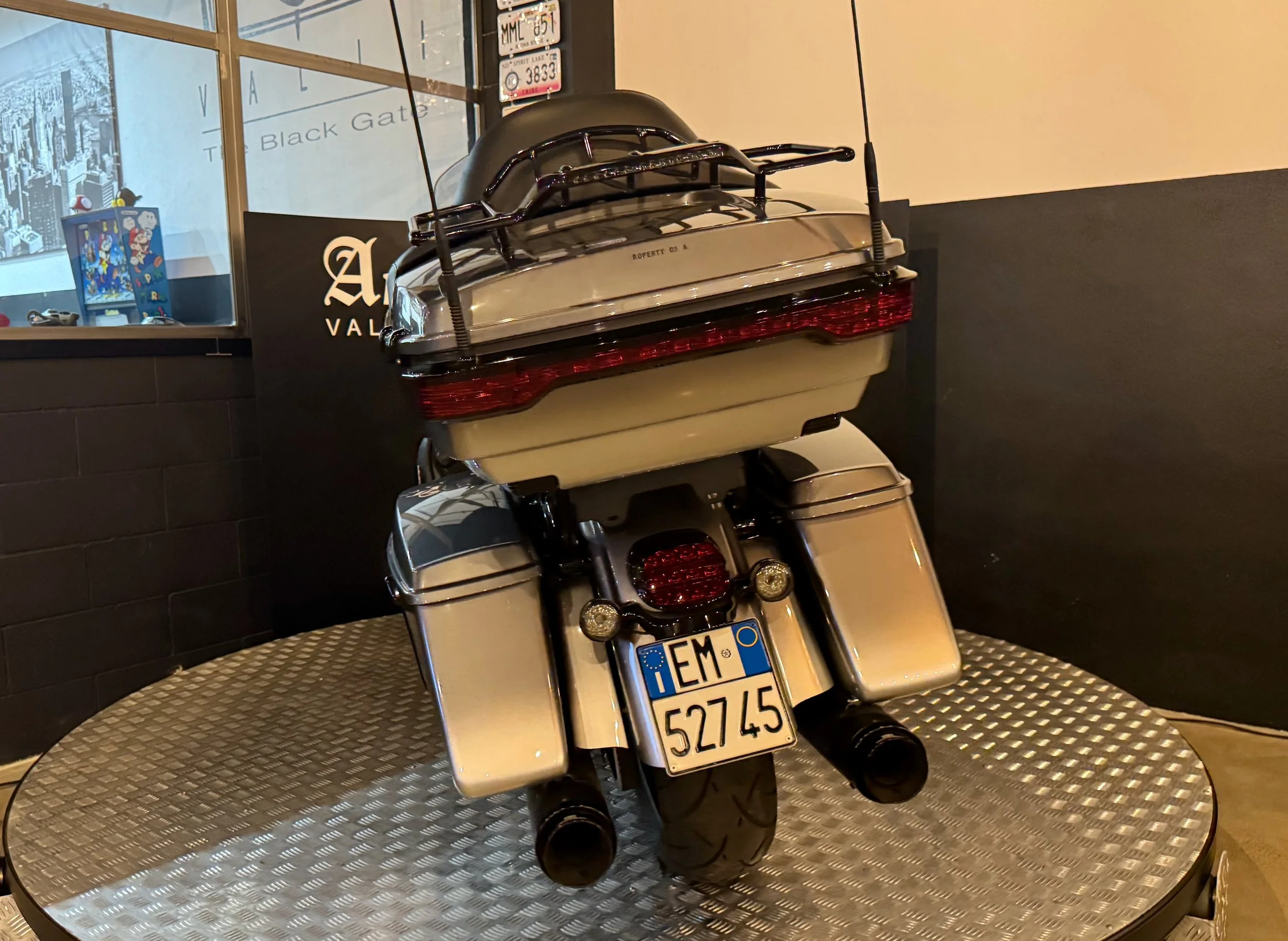 10 2019 HD FLHTKSE Electra Glide Ultra Limited CVO.jpeg