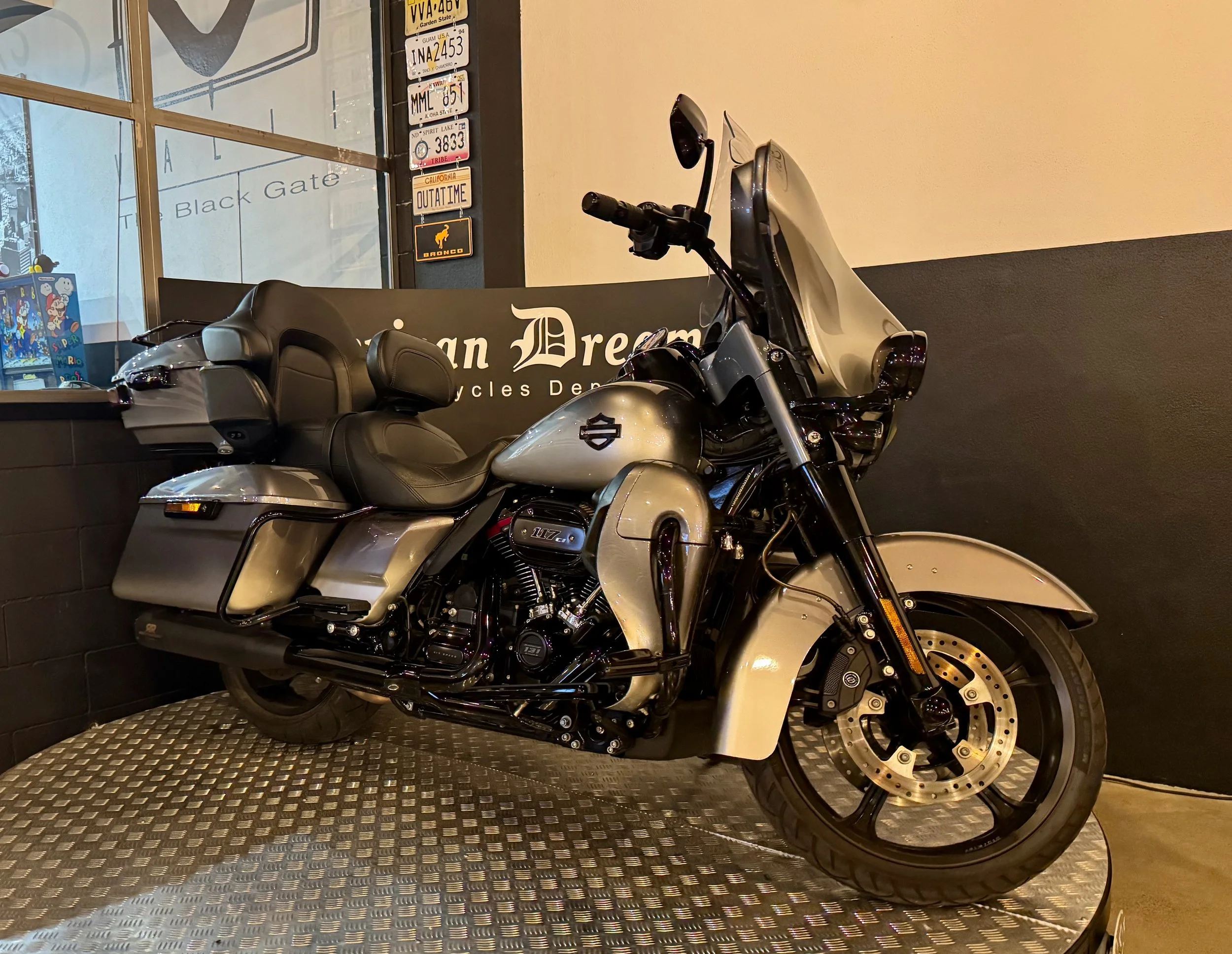 11 2019 HD FLHTKSE Electra Glide Ultra Limited CVO.jpeg