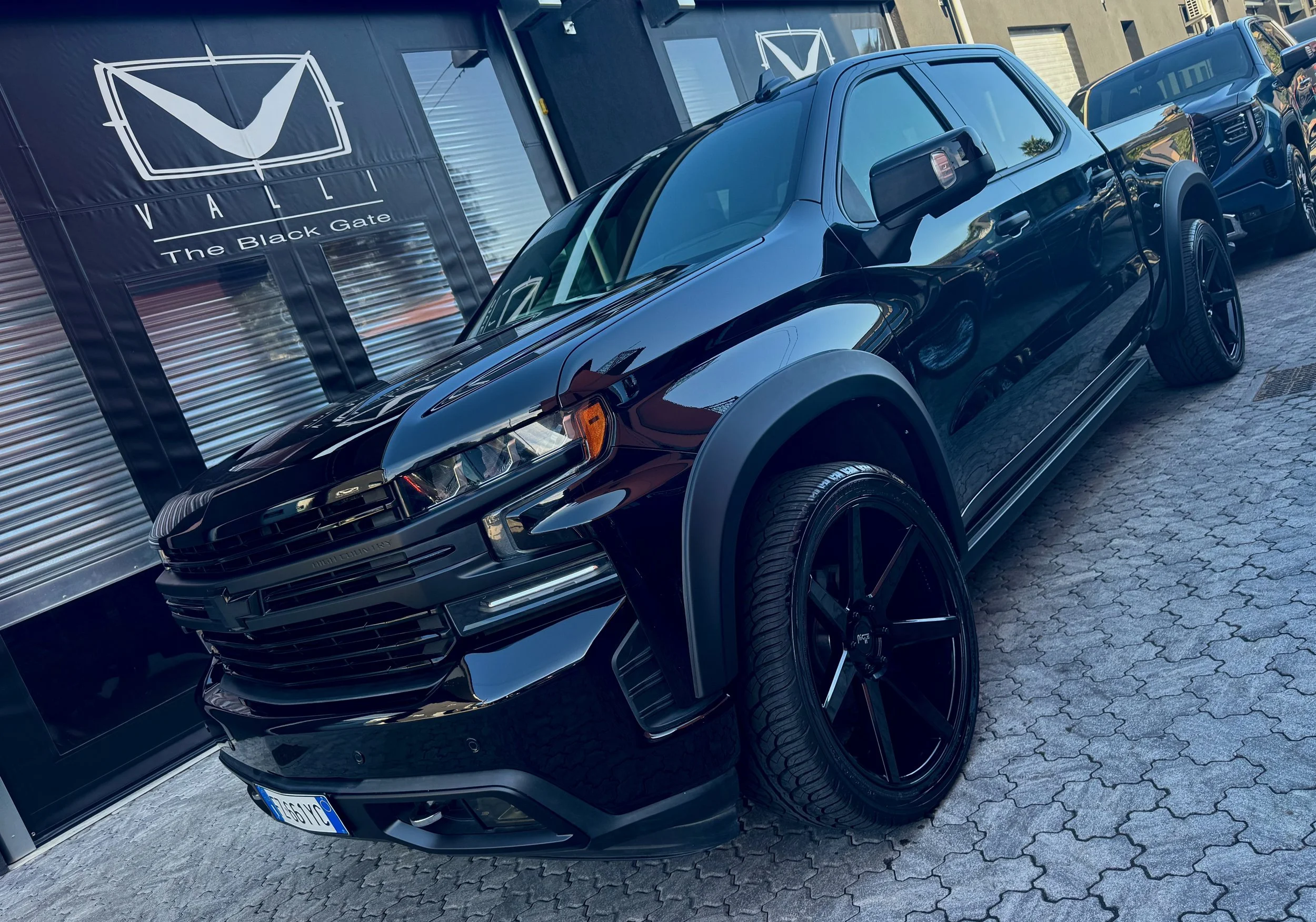 0000 2019 Chevrolet Silverado High Country 6.2L Vallizzato Total Black.jpeg