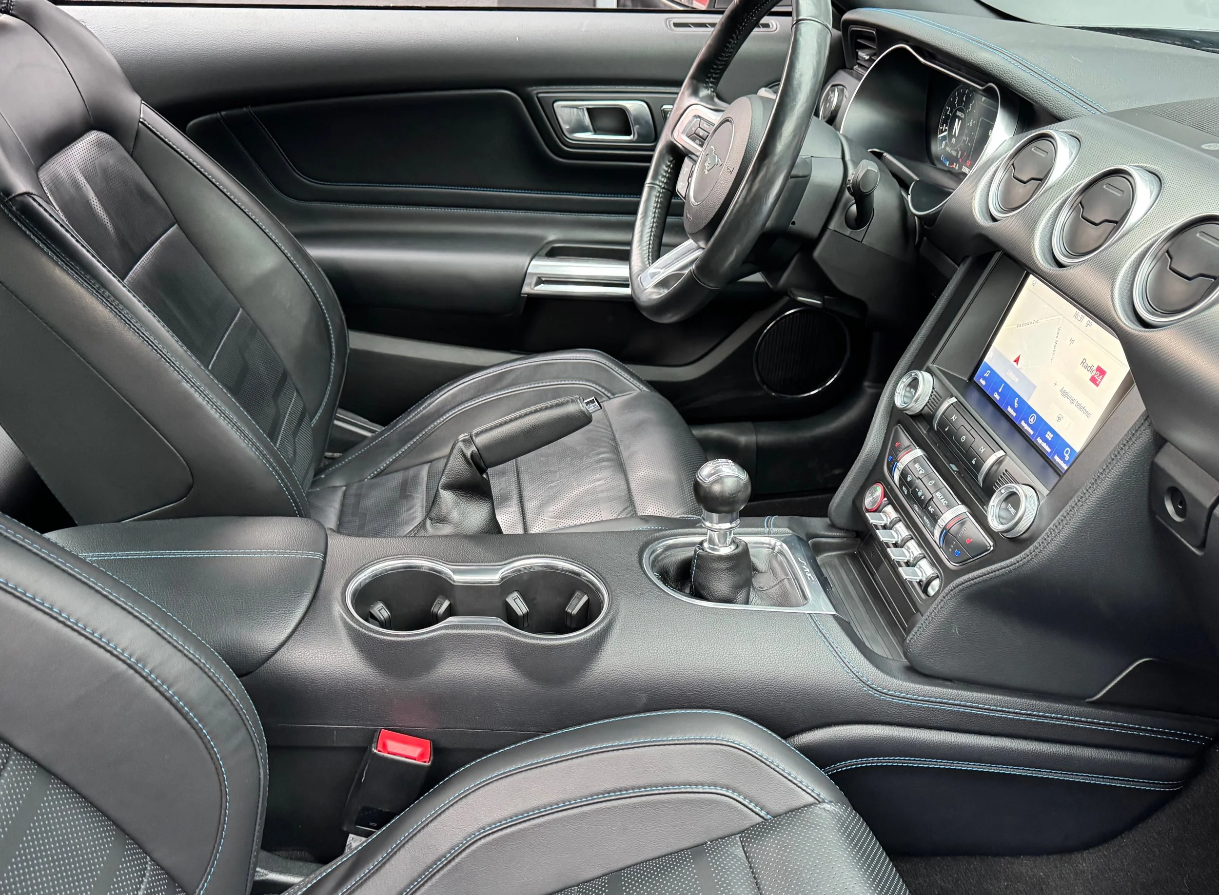 11 2021 Mustang GT Fastback Coupè Auto1.jpeg