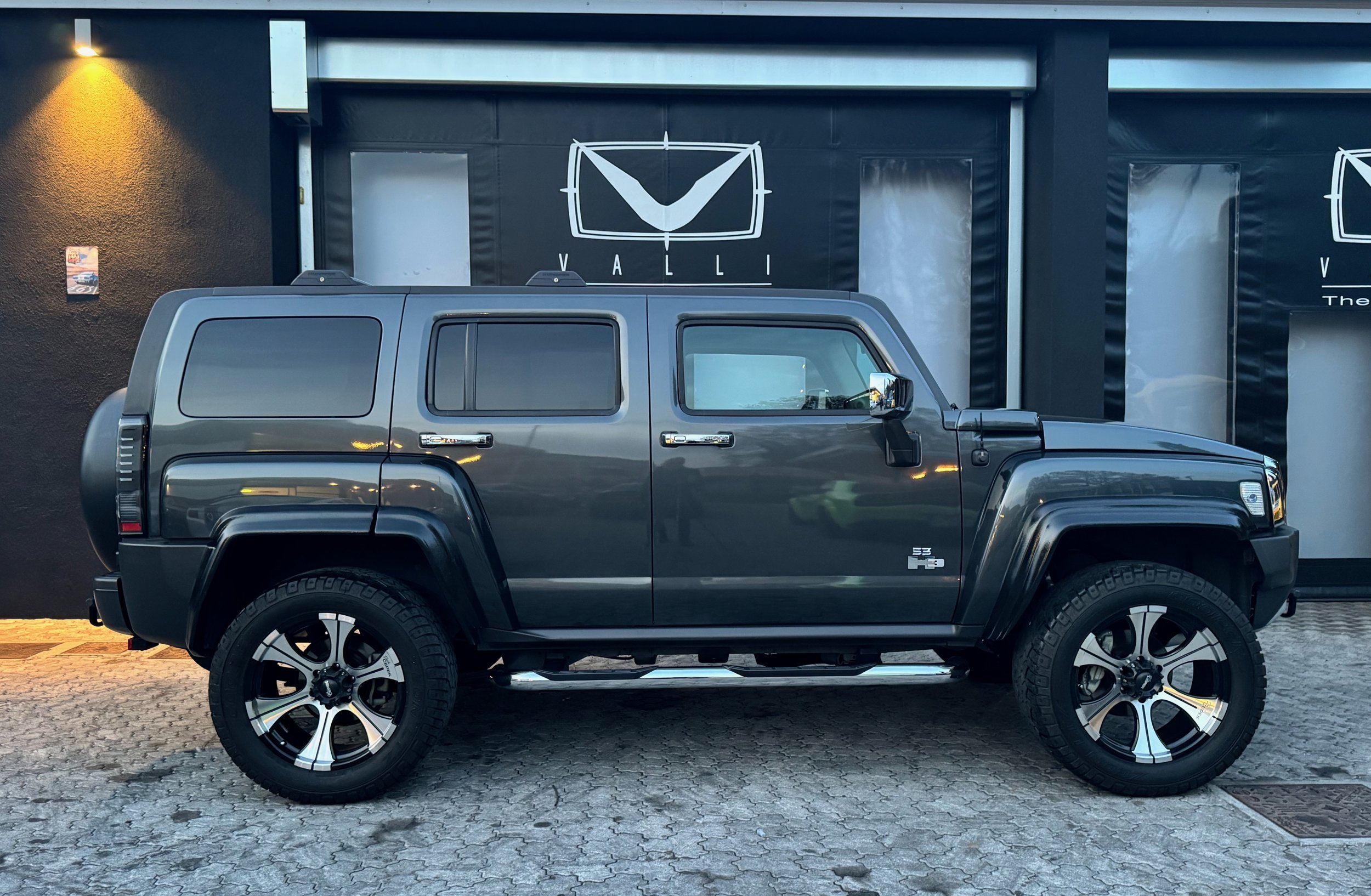 04 2011 Hummer H3 5.3L V8 Alpha Riccardo Serafini - VALLI - The Black Gate.jpeg