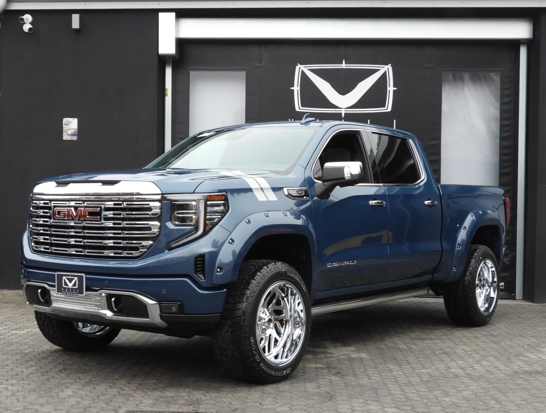 01 2025 GMC Sierra Denali (4) Downpour Metallic 6.2L Cerchi 22%22 Stage 2.jpeg