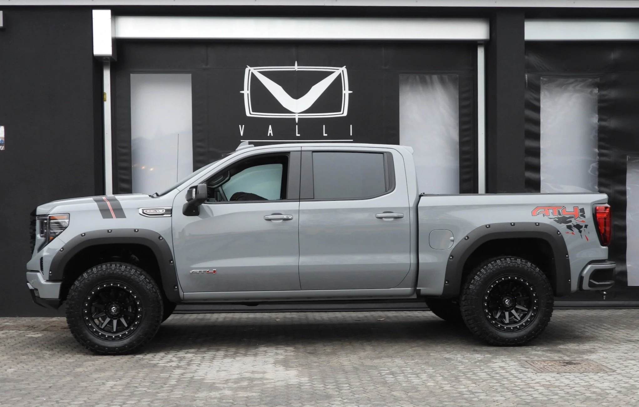 03 2025 GMC Sierra AT4 Thunderstorm Gray VALLIzzato (2).jpeg