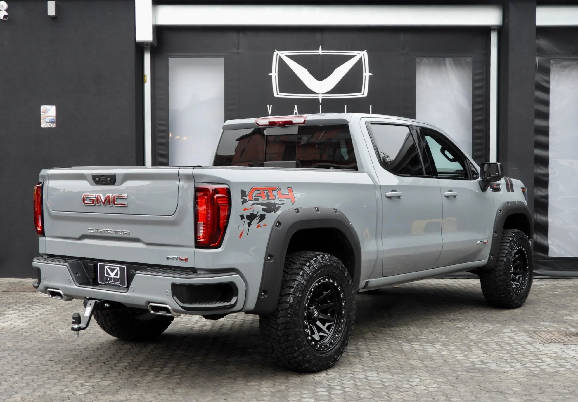 06 2025 GMC Sierra AT4 Thunderstorm Gray VALLIzzato (2).jpeg