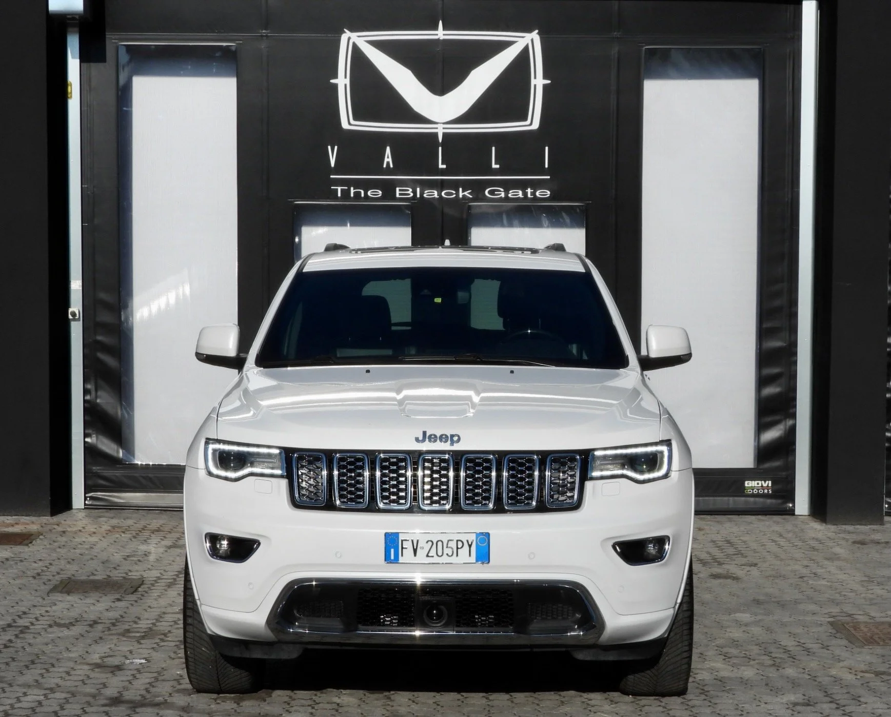 02 2019 Jeep Grand Cherokee Overland 3.0L TDi Alessandro Squarcini.jpeg