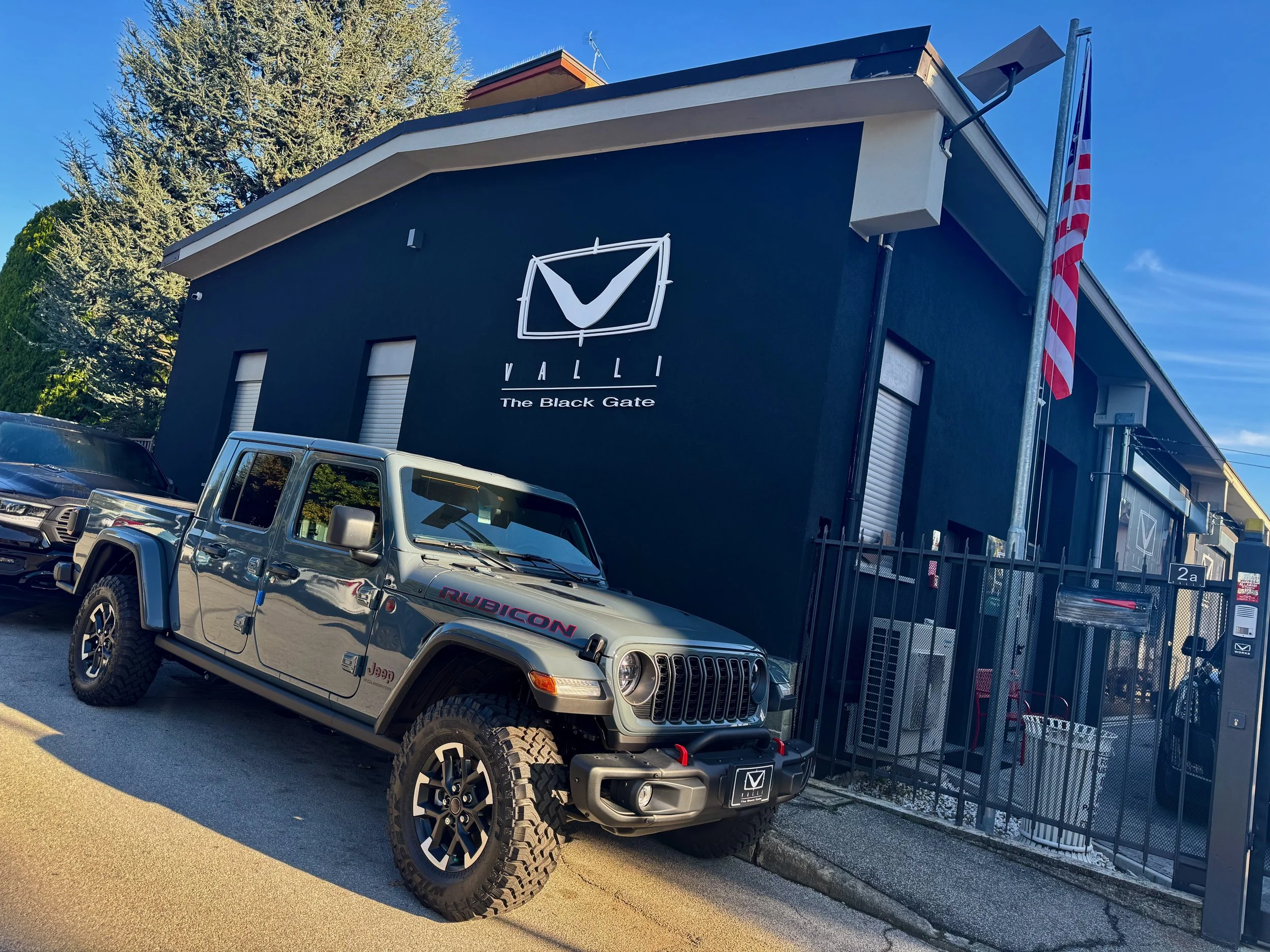 001C VALLI - The Black Gate- selezione.jpeg