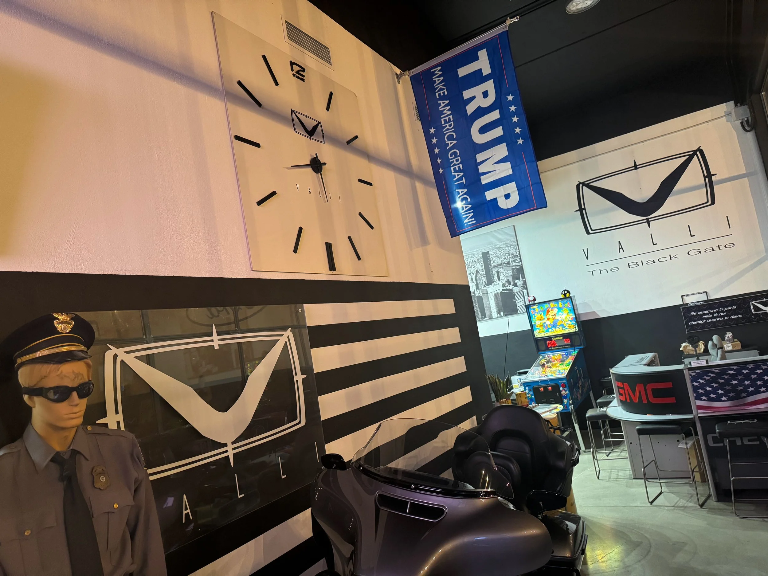 21 VALLI - The Black Gate- selezione.jpeg