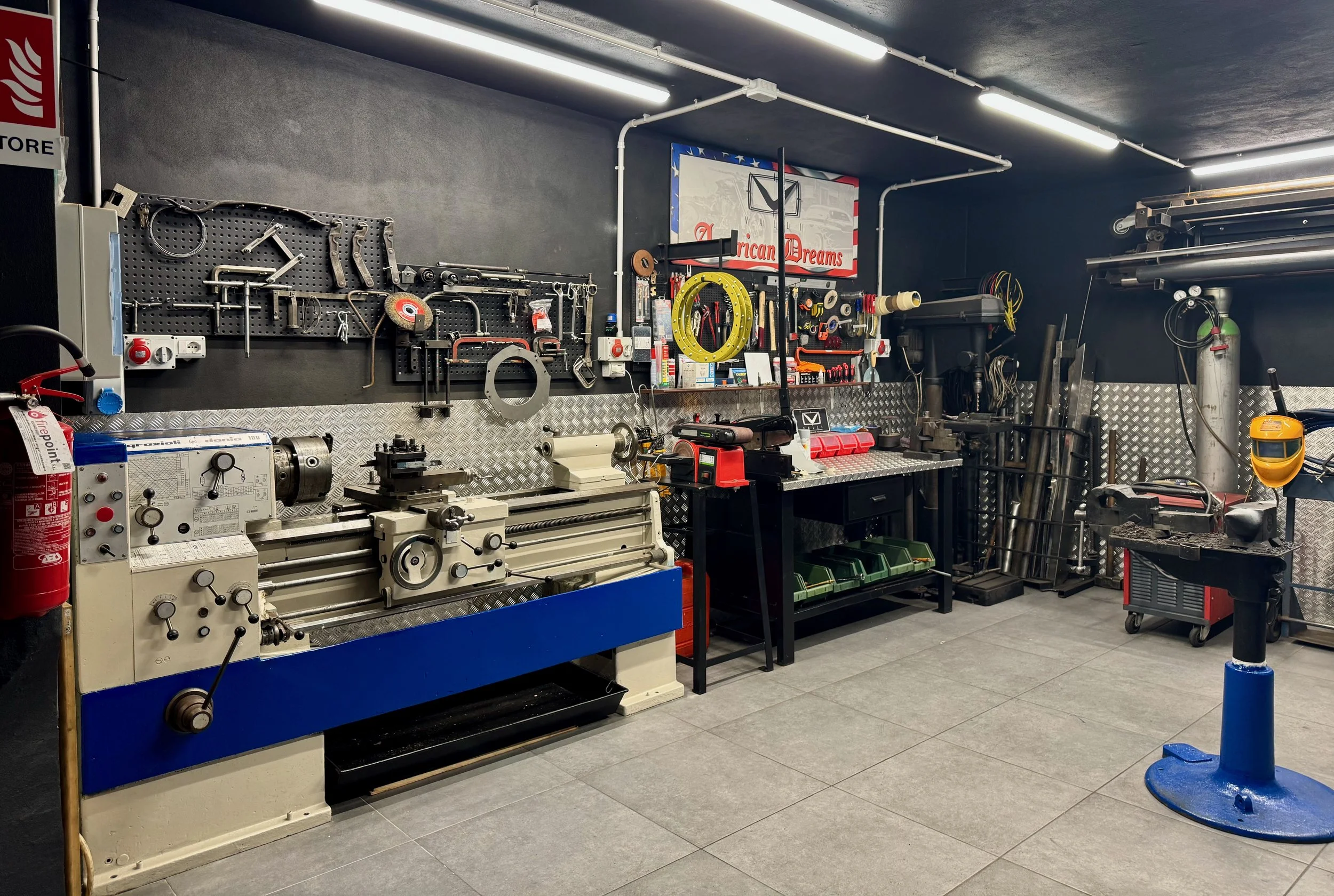 36L VALLI - The Black Gate- selezione.jpeg