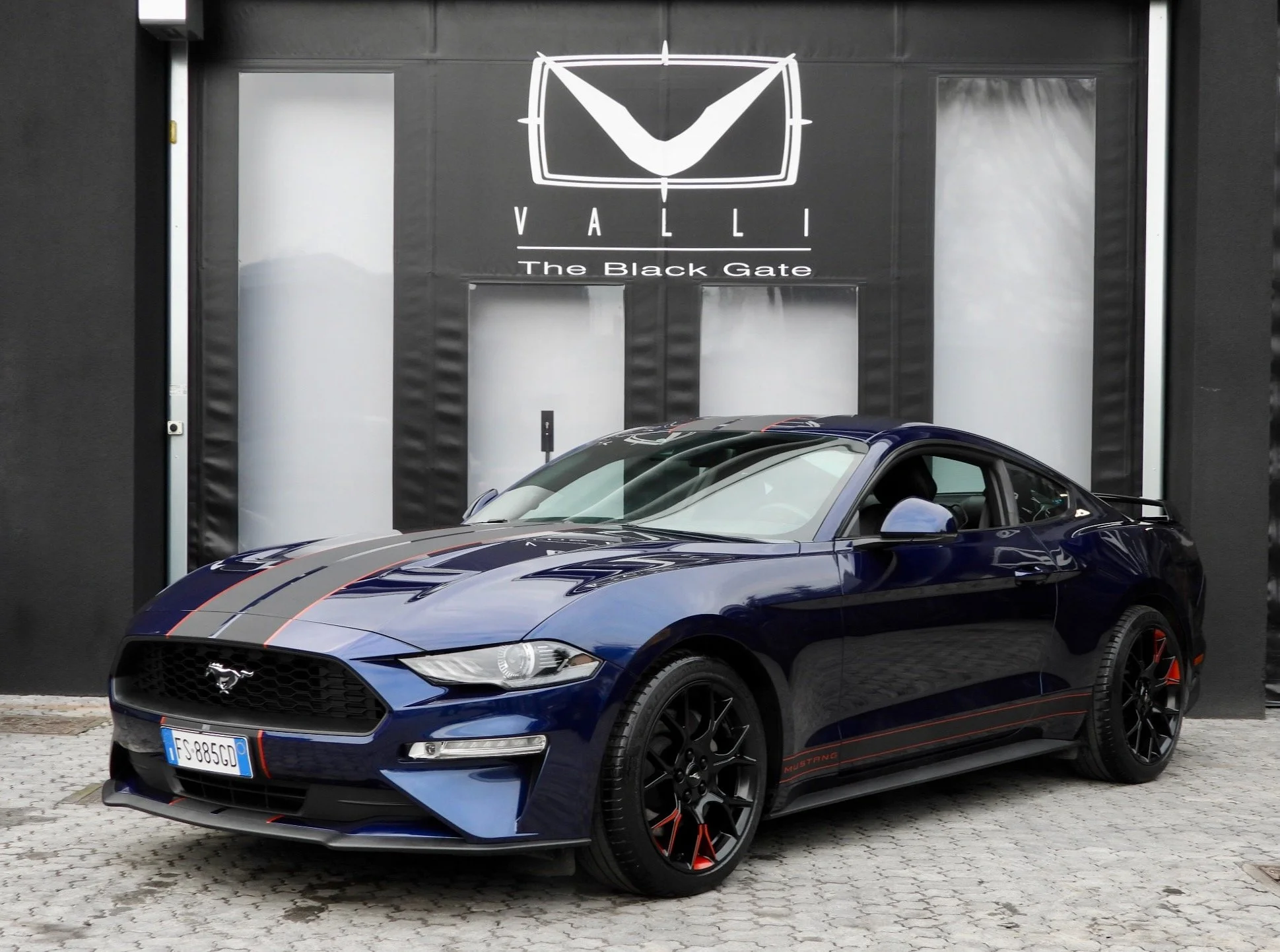05 2018 Mustang Fastaback Coupè 2.3L Cambio Manuale (2) VALLI - The Black Gate - Angelo Torriani.jpeg