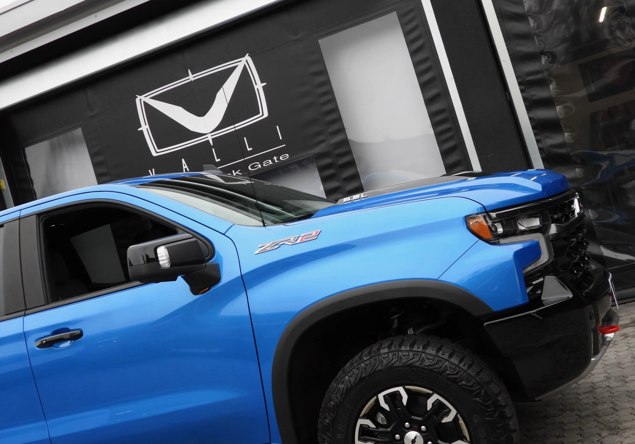 08 2025 Chevrolet ZR2 6.2L EcoTech3 Riptide Blue Metallic (1) Standard.jpeg