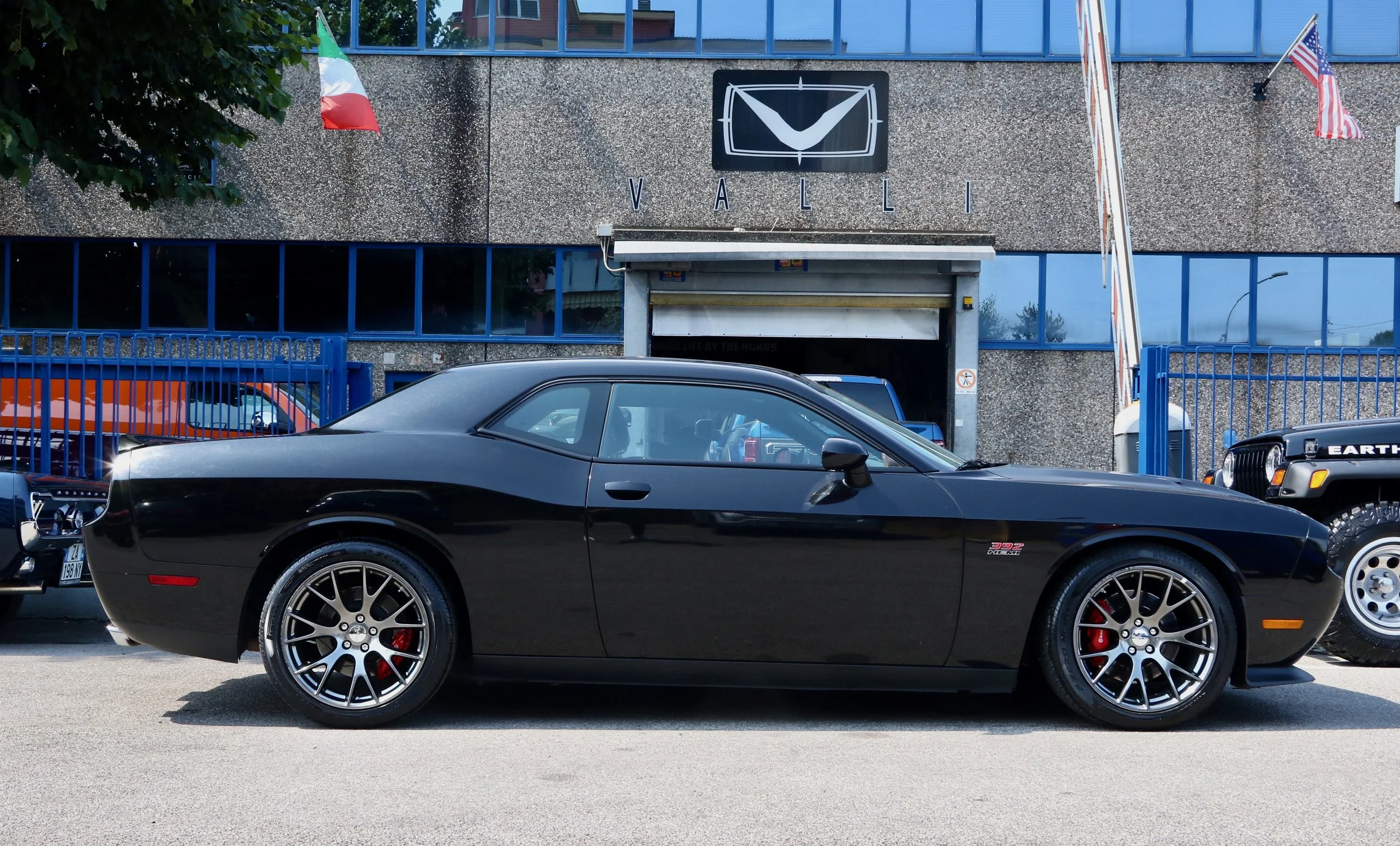 04 2013 Dodge Challenger SRT8 392 6.4L V8 Hemi VALLIstore (3).jpeg