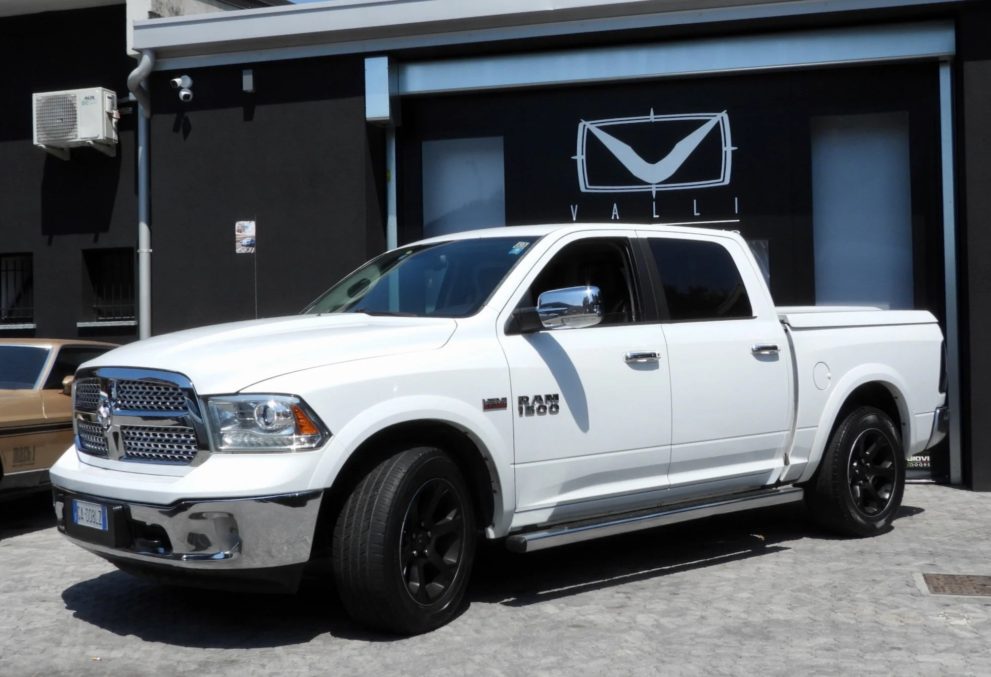 03 2013 Dodge Ram DS Laramie Matteo Brozzi.jpeg