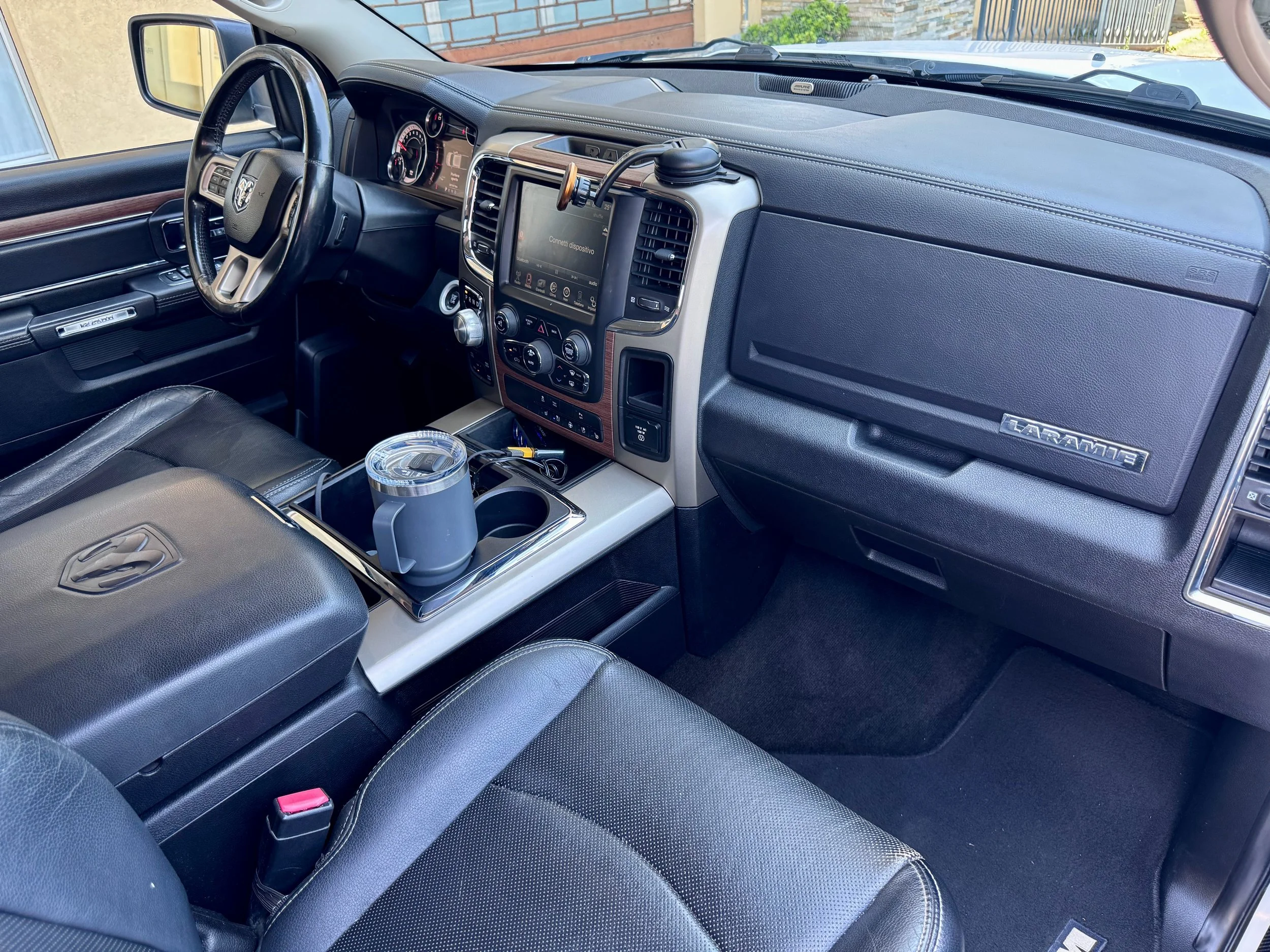 08 2013 Dodge Ram DS Laramie Matteo Brozzi.jpeg