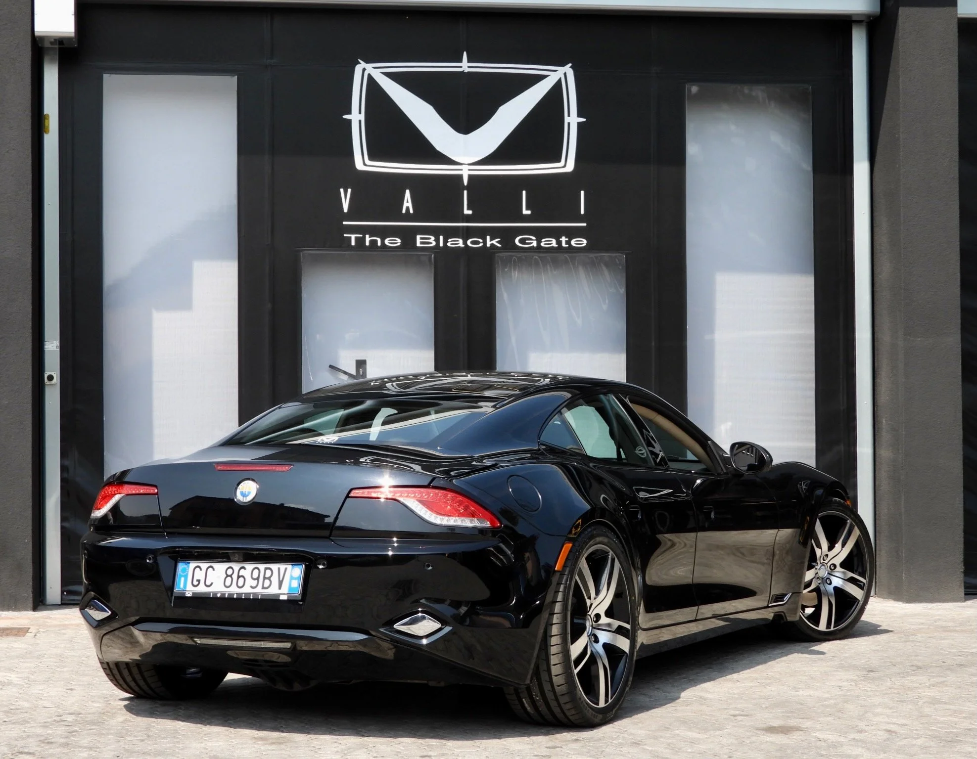 09 2012 Fisker Karma VALLI The Black Gate < Mauro Valli.jpeg