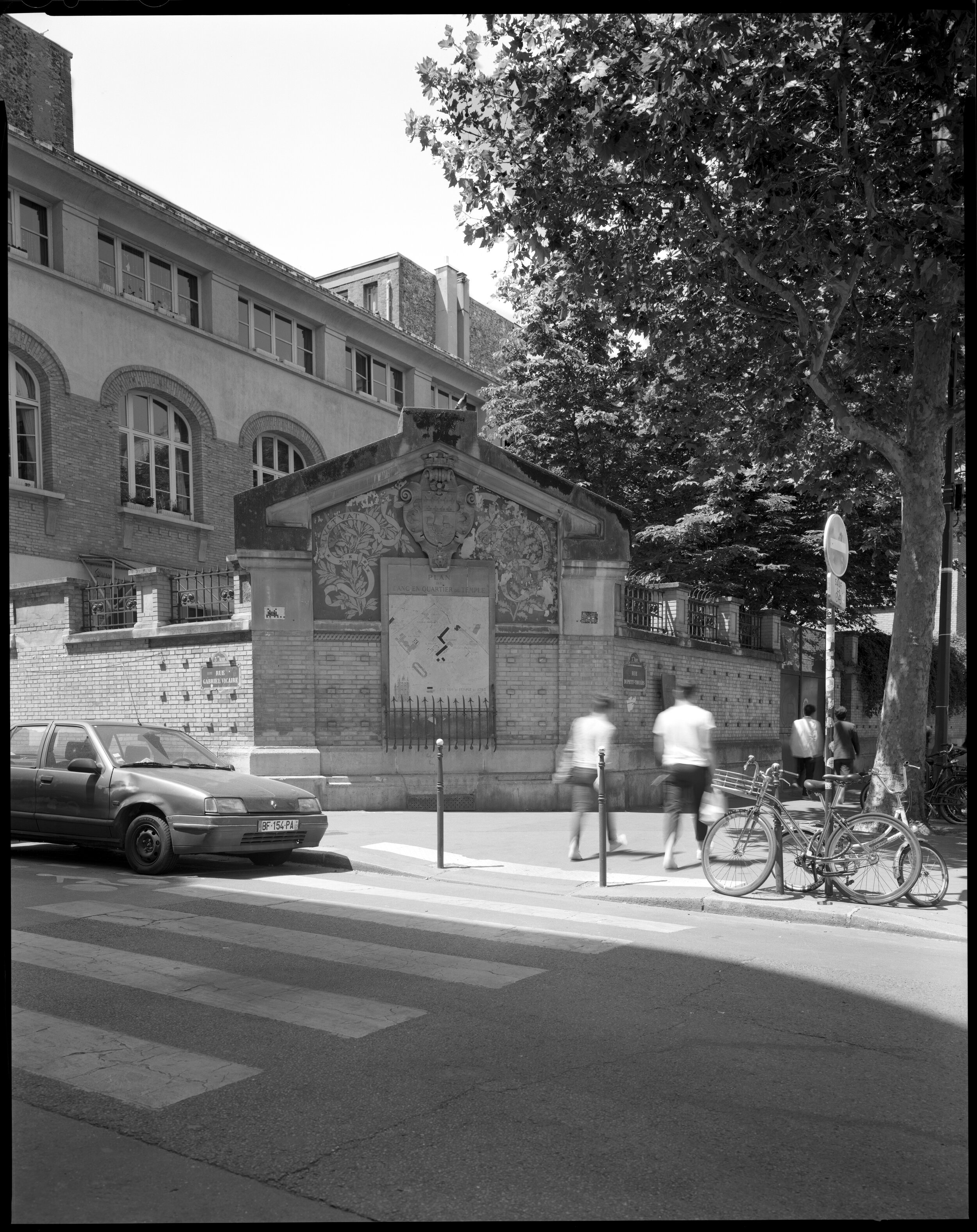 Atget_Paris-22.jpg