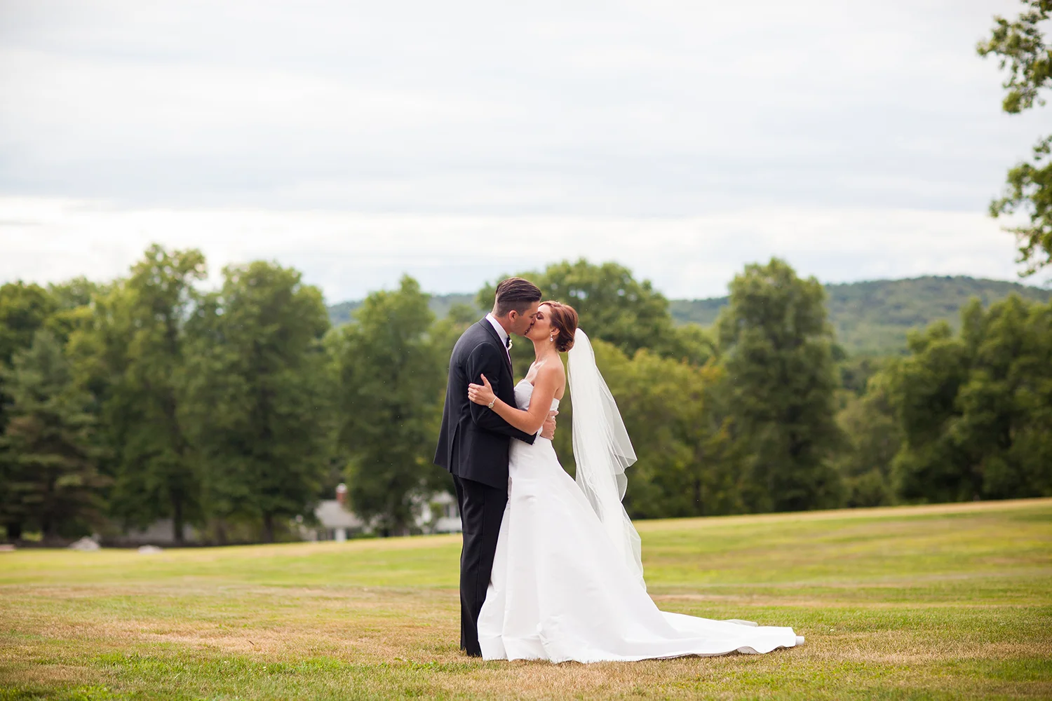 FourteenForty-DaveRobbins-Connecticut-TranquillityFarm-Wedding-07.jpg