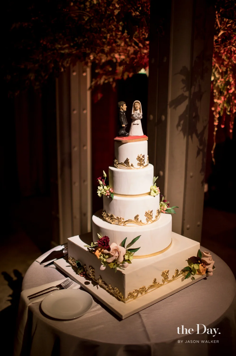 Fourteen-Forty-TheDayCollective-NewYorkPublicLibrary-Wedding-14.jpg